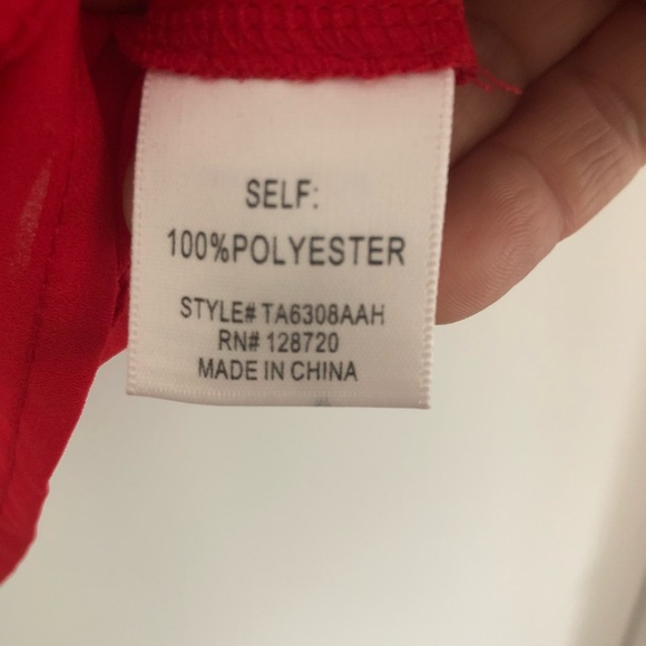 NWT gorgeous women’s red top lg - Picture 6 of 7